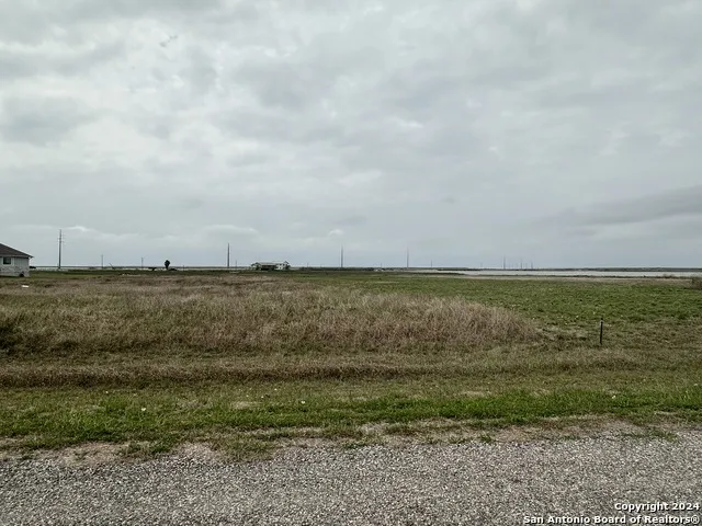 109 SUNRISE DR Rockport, TX 78382