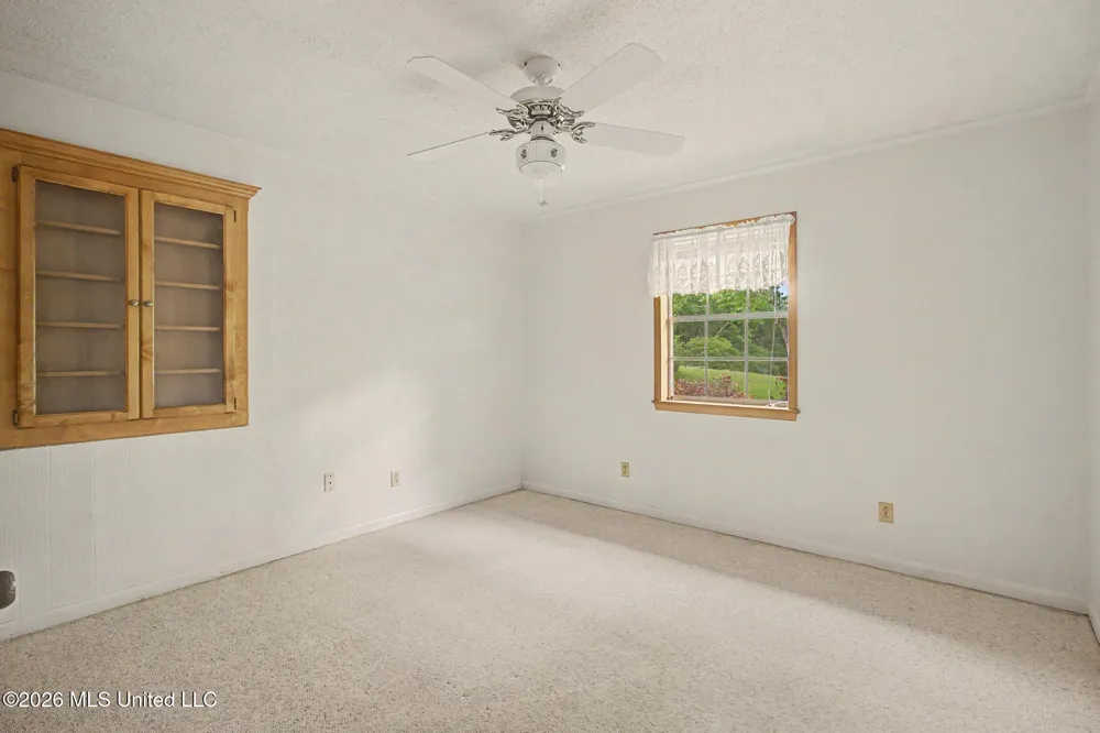 810 E College Avenue Wiggins, MS 39577