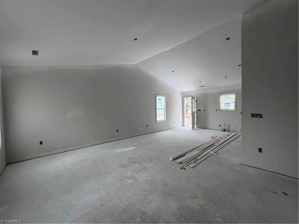 309 Price Street Eden, NC 27288