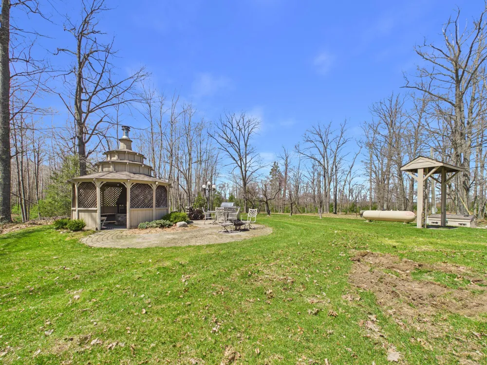 10838 Broad Road Ossineke Township, MI 49753