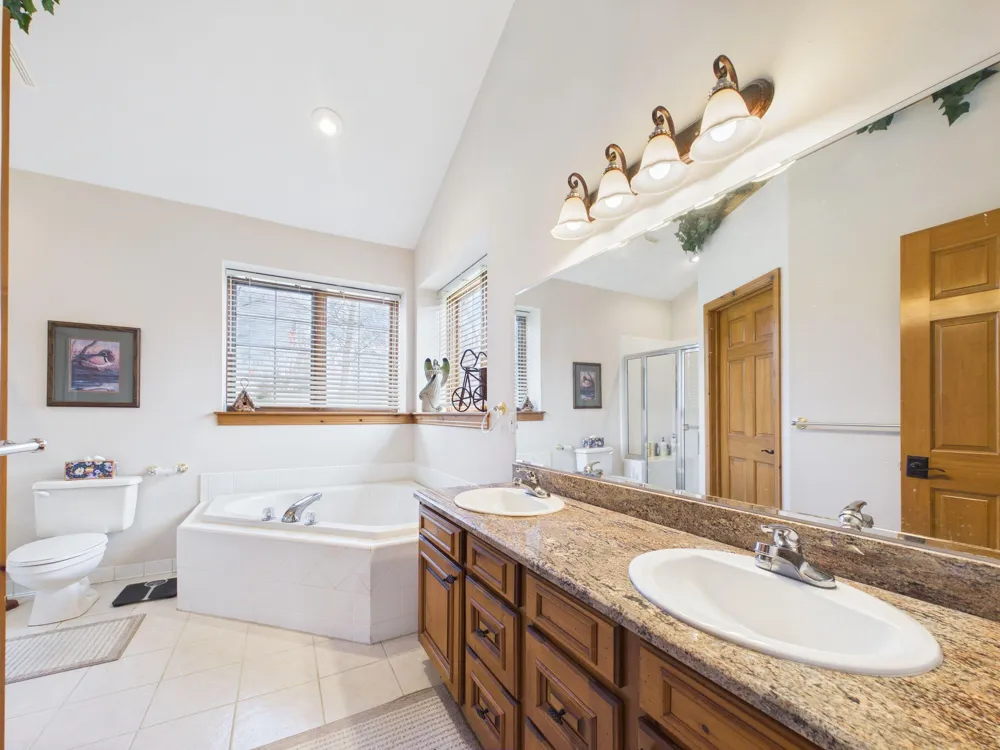 10838 Broad Road Ossineke Township, MI 49753
