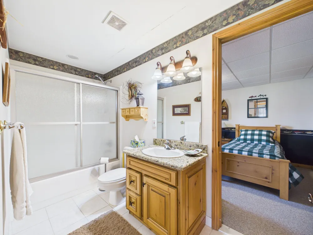 10838 Broad Road Ossineke Township, MI 49753
