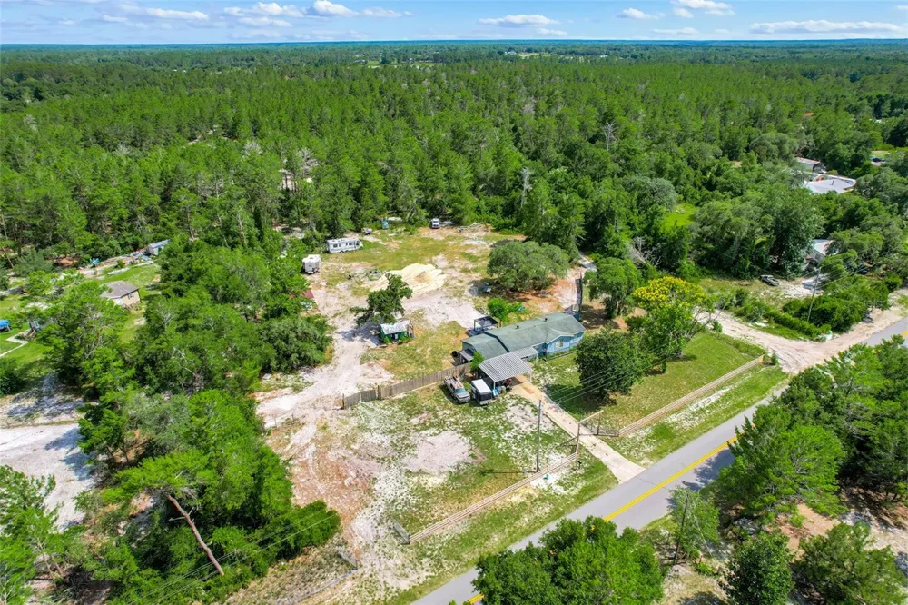 26106 FISHERMANS ROAD Paisley, FL 32767