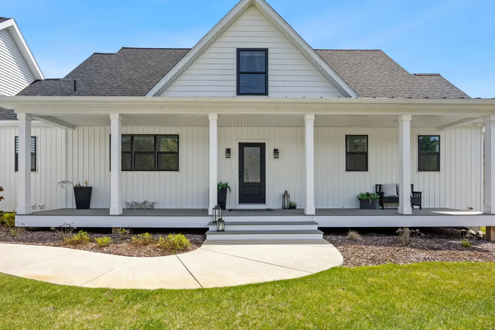 7834 Sandy Lane Mecosta Township, MI 49346