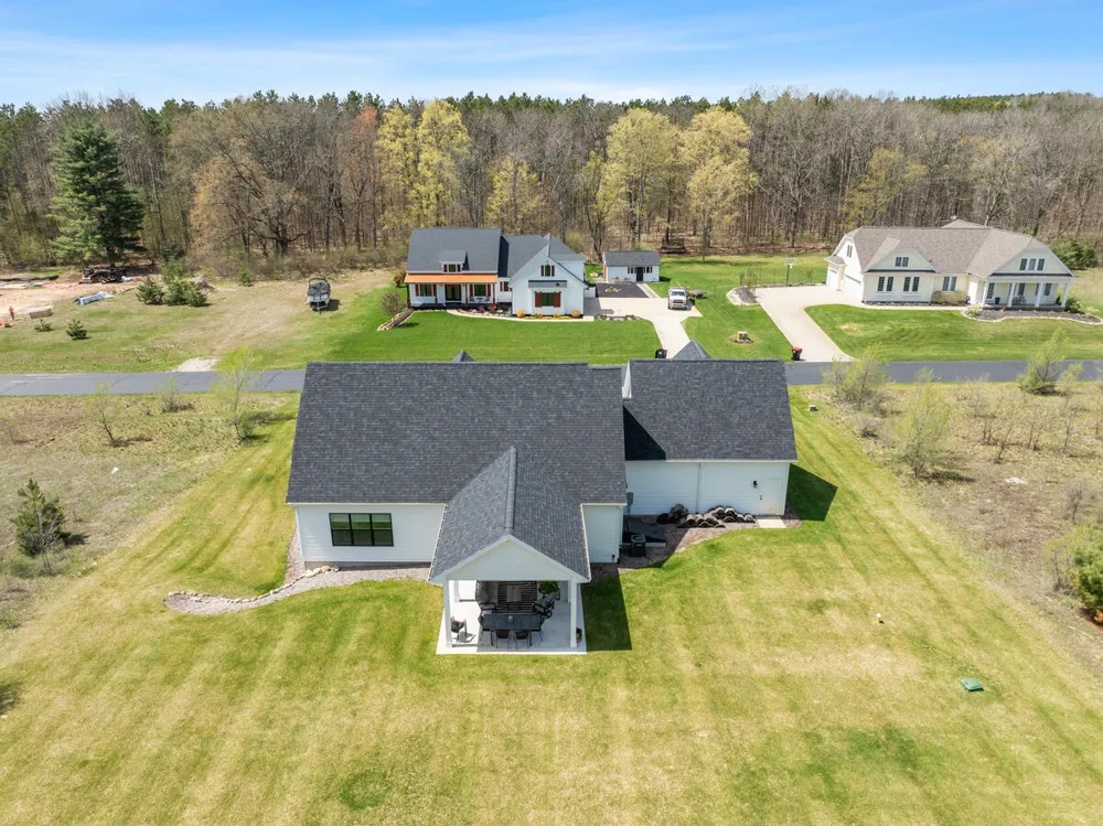 7834 Sandy Lane Mecosta Township, MI 49346