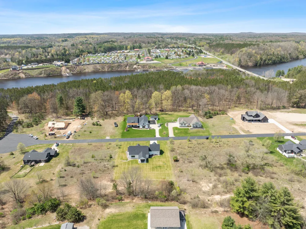 7834 Sandy Lane Mecosta Township, MI 49346