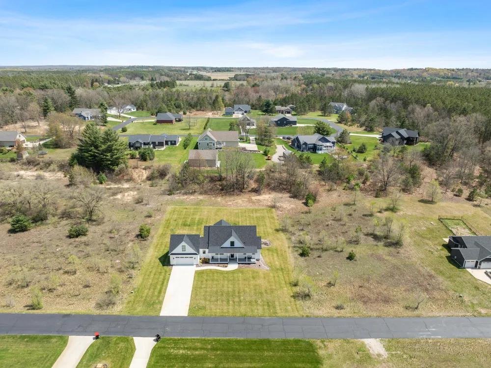 7834 Sandy Lane Mecosta Township, MI 49346