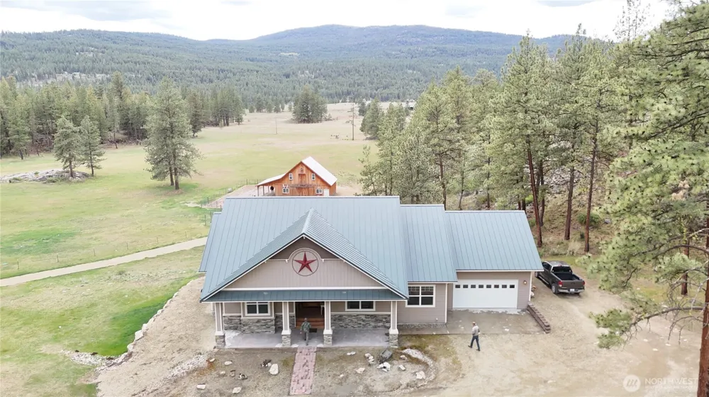 53 Cape Labelle Road Tonasket, WA 98855