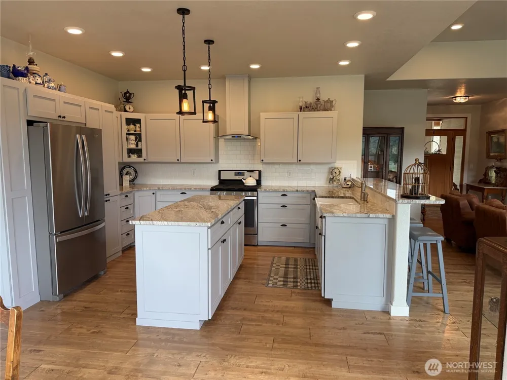 53 Cape Labelle Road Tonasket, WA 98855
