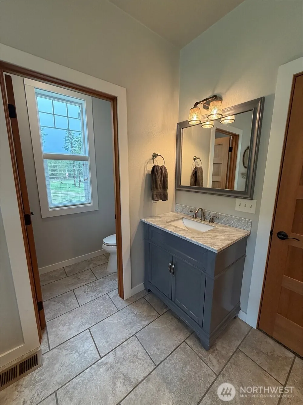 53 Cape Labelle Road Tonasket, WA 98855