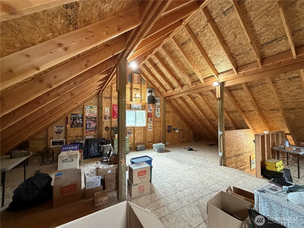53 Cape Labelle Road Tonasket, WA 98855