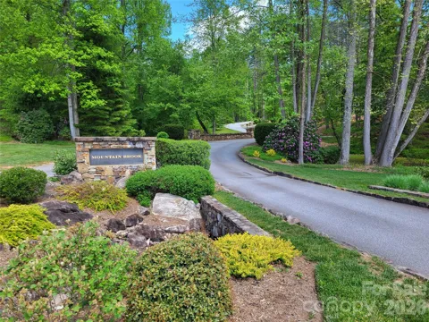 20 Rockbrook Overlook #L20