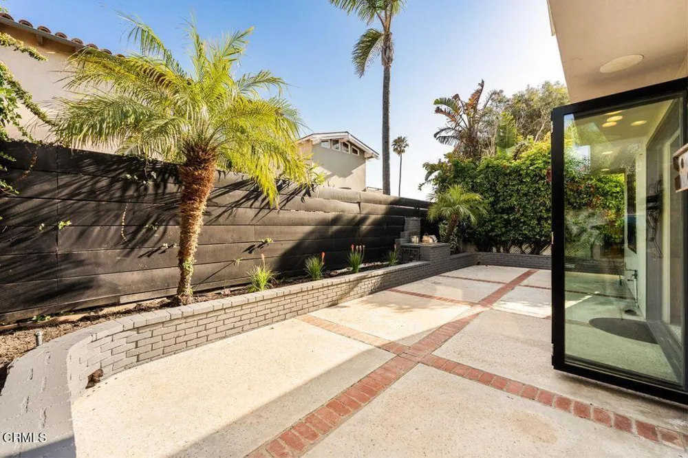 1302 Devon Lane Ventura, CA 93001