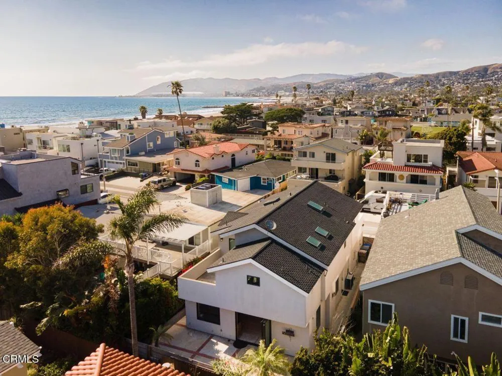 1302 Devon Lane Ventura, CA 93001