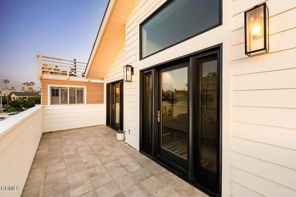 1302 Devon Lane Ventura, CA 93001