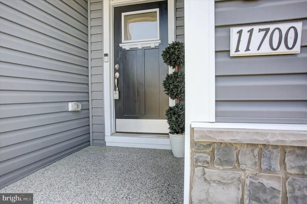 11700 MYSTIC ROCK LANE S Waynesboro, PA 17268