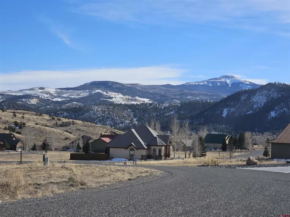 27 Greenside Court South Fork, CO 81154