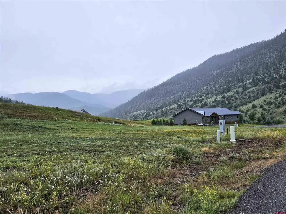 27 Greenside Court South Fork, CO 81154