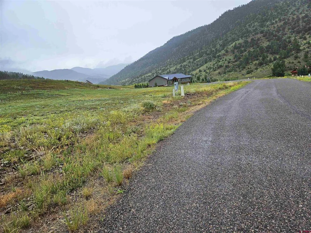 27 Greenside Court South Fork, CO 81154