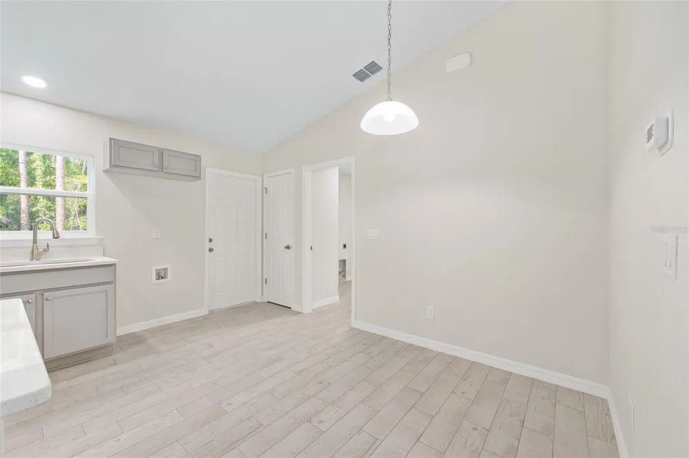 358 LOCUST ROAD ocala, FL 34480