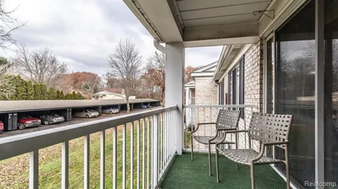 38226 Ann Arbor Trail