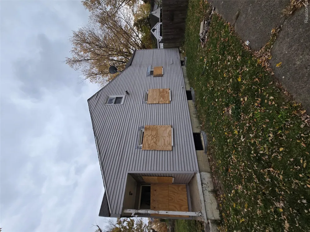 1329 Lincoln Avenue Flint City, MI 48507