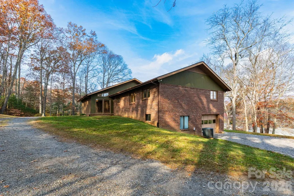 84 Joe jenkins Road Fairview, NC 28730