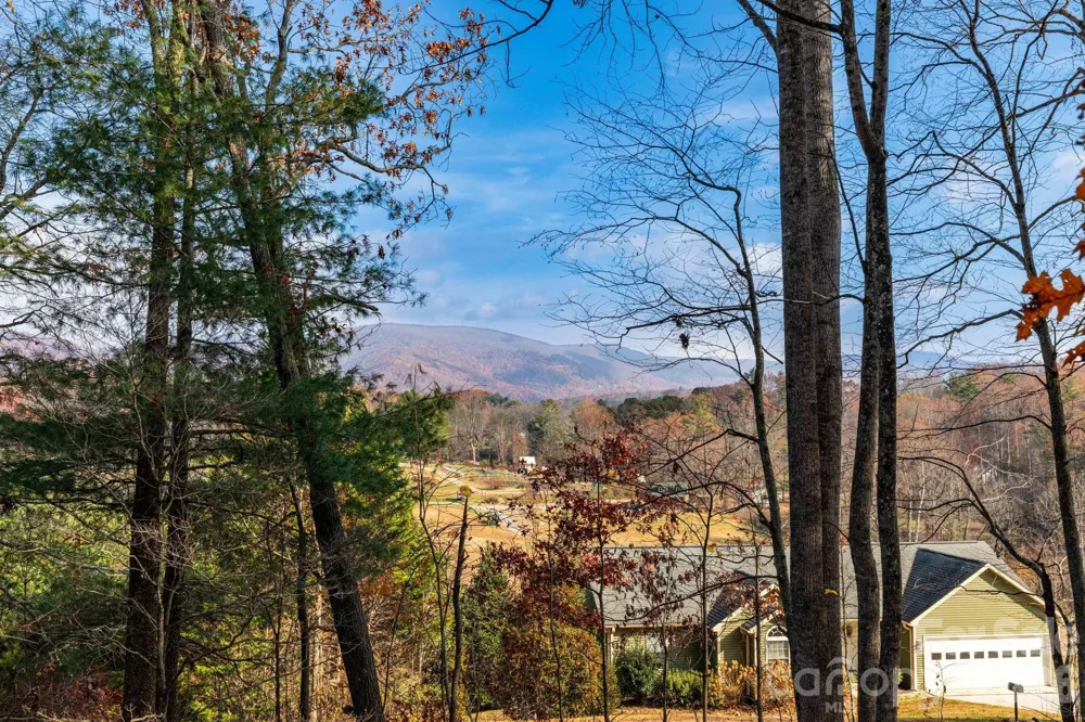 84 Joe jenkins Road Fairview, NC 28730