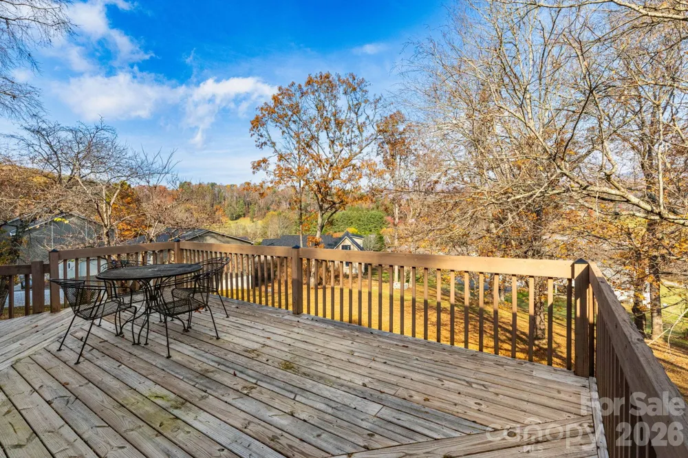 84 Joe jenkins Road Fairview, NC 28730
