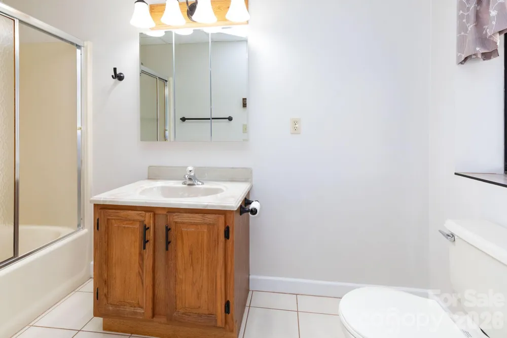 84 Joe jenkins Road Fairview, NC 28730