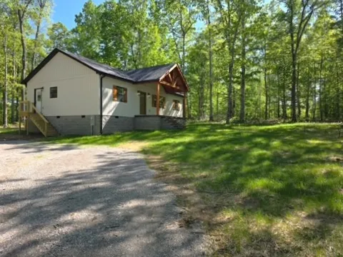 700 Hillcrest Rd