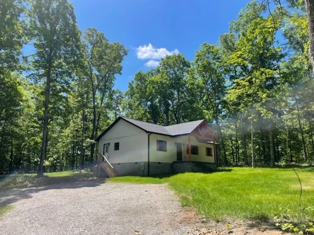 700 Hillcrest Rd Waverly, TN 37185