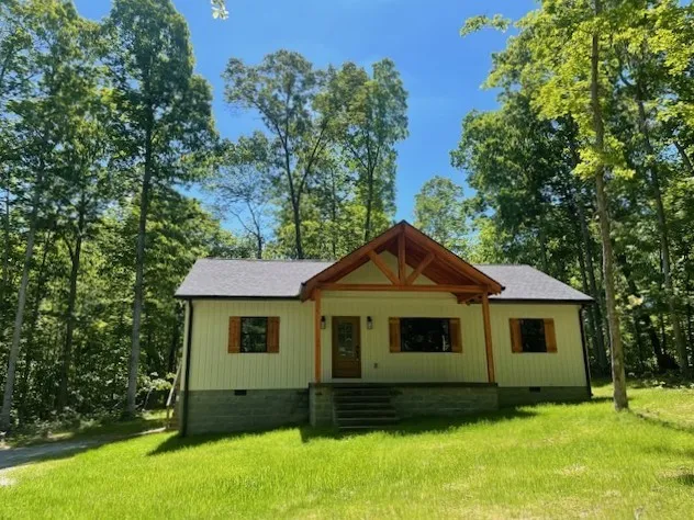 700 Hillcrest Rd Waverly, TN 37185