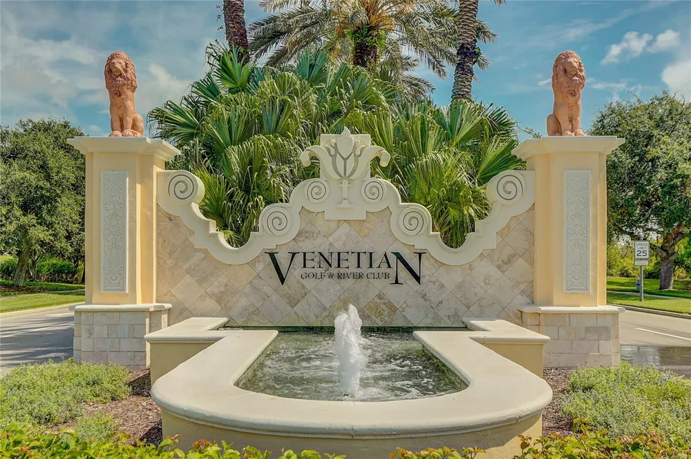 170 CIPRIANI WAY North Venice, FL 34275