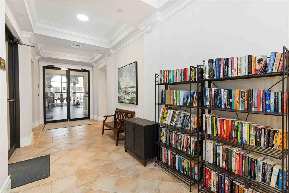 170 CIPRIANI WAY North Venice, FL 34275