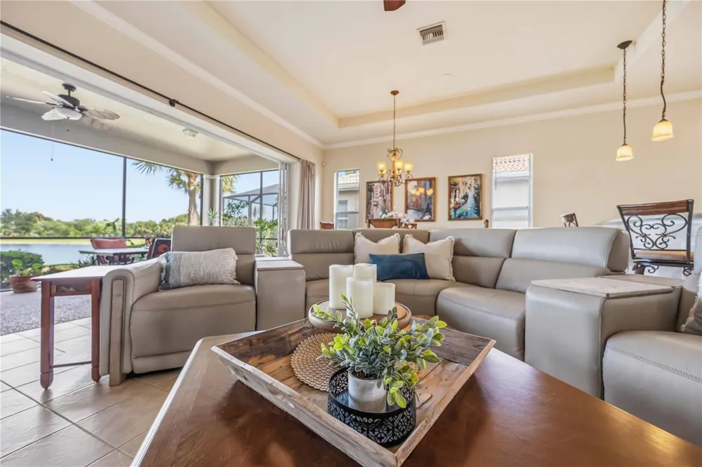 170 CIPRIANI WAY North Venice, FL 34275