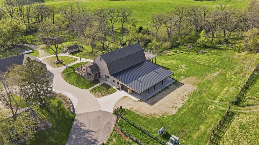 5135 Lonsdale Boulevard Webster, MN 55088