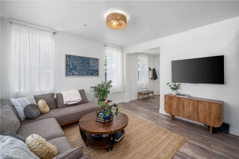 11816 Ranunculo Court