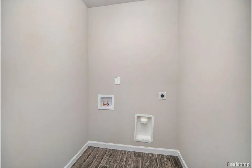 2112 Stillwater Drive Davison Township, MI 48423