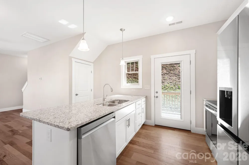 92 Wheeler Road Weaverville, NC 28787