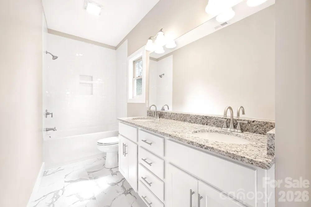 92 Wheeler Road Weaverville, NC 28787
