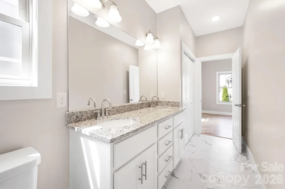 92 Wheeler Road Weaverville, NC 28787