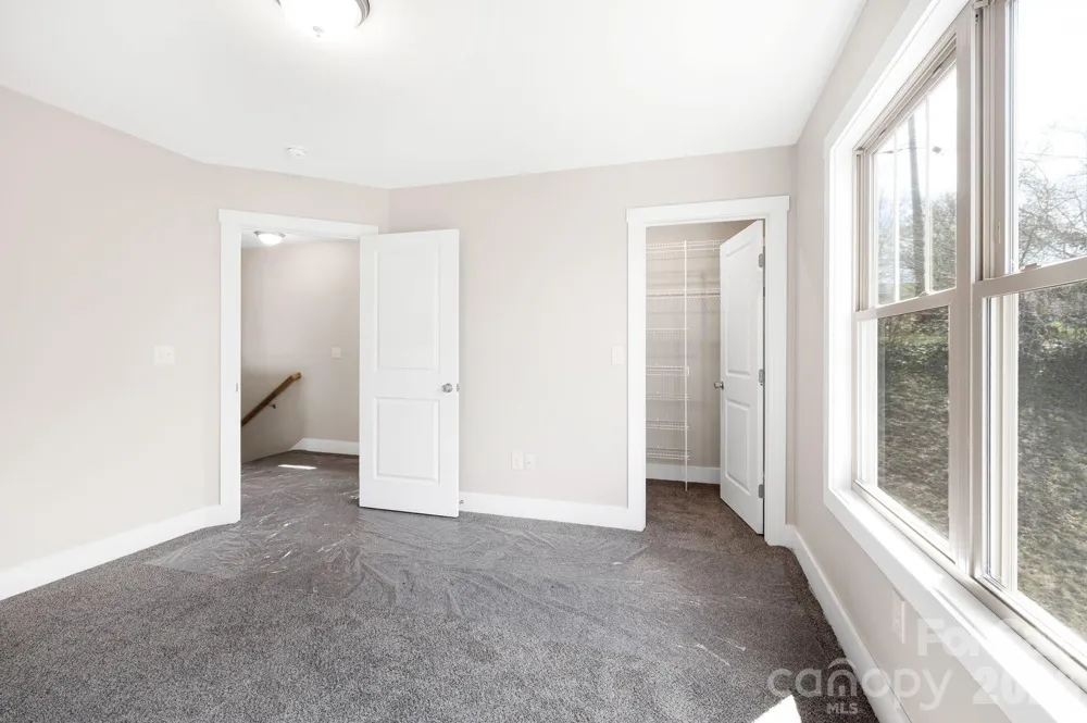 92 Wheeler Road Weaverville, NC 28787