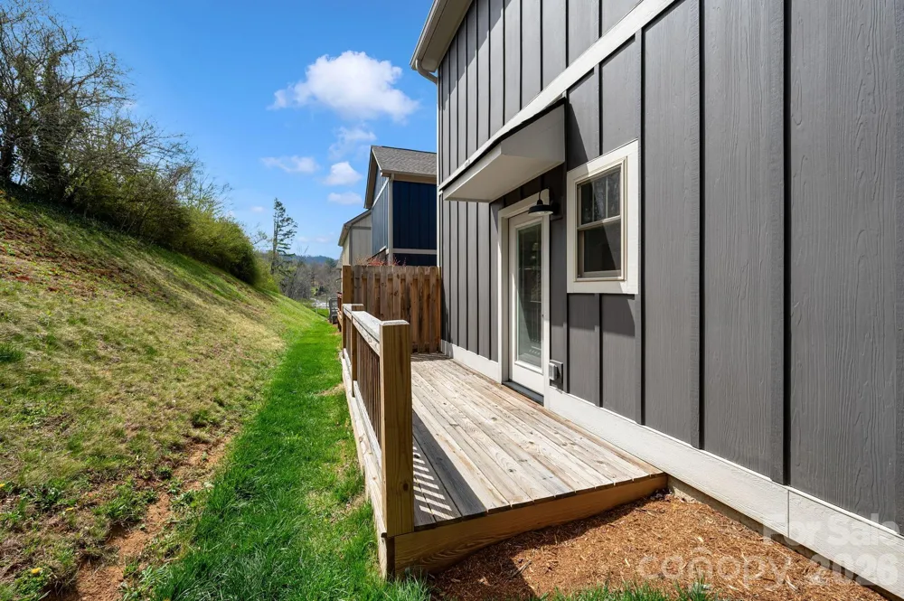 92 Wheeler Road Weaverville, NC 28787
