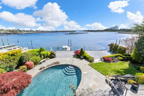 49 Harborview W