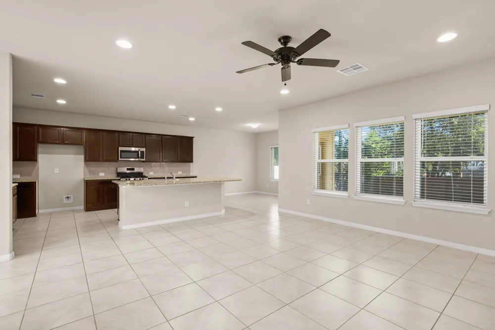 1120 La Conterra Boulevard Georgetown, TX 78626