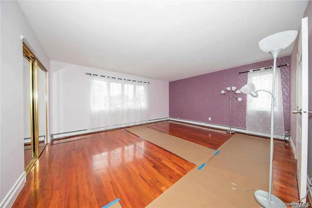 4025 Boston Avenue Seaford, NY 11783