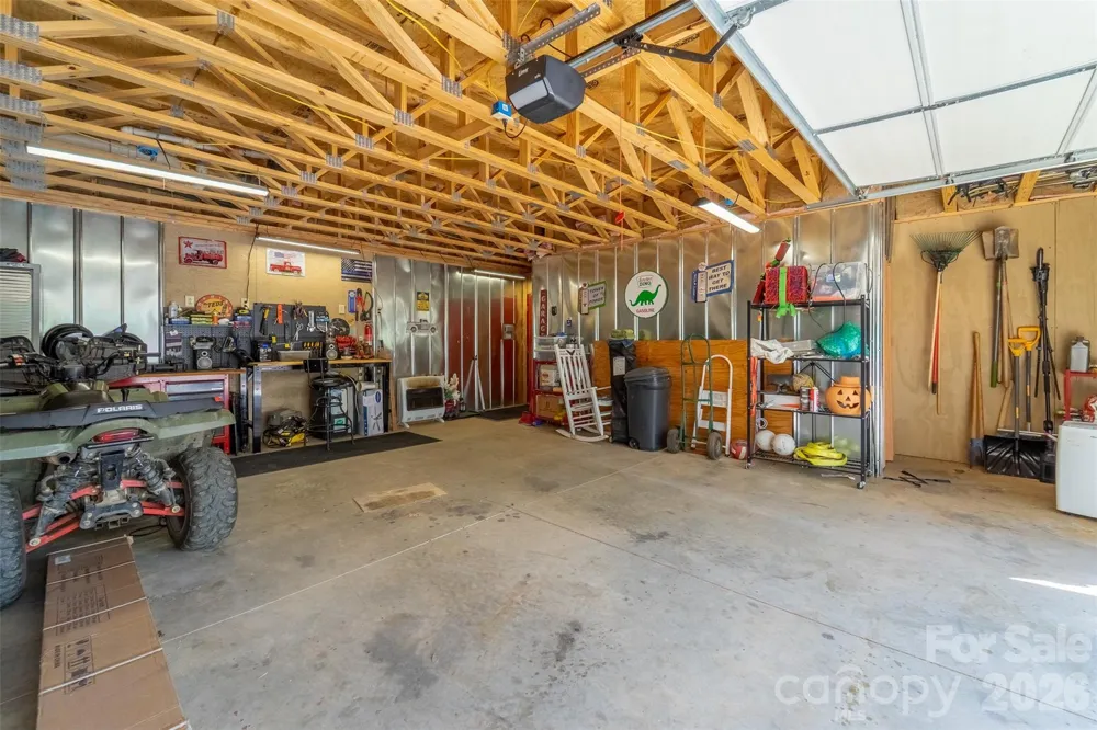 30 Sleepy Bear Ridge Whittier, NC 28789