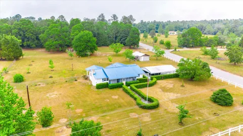 2001 Tracy Drive