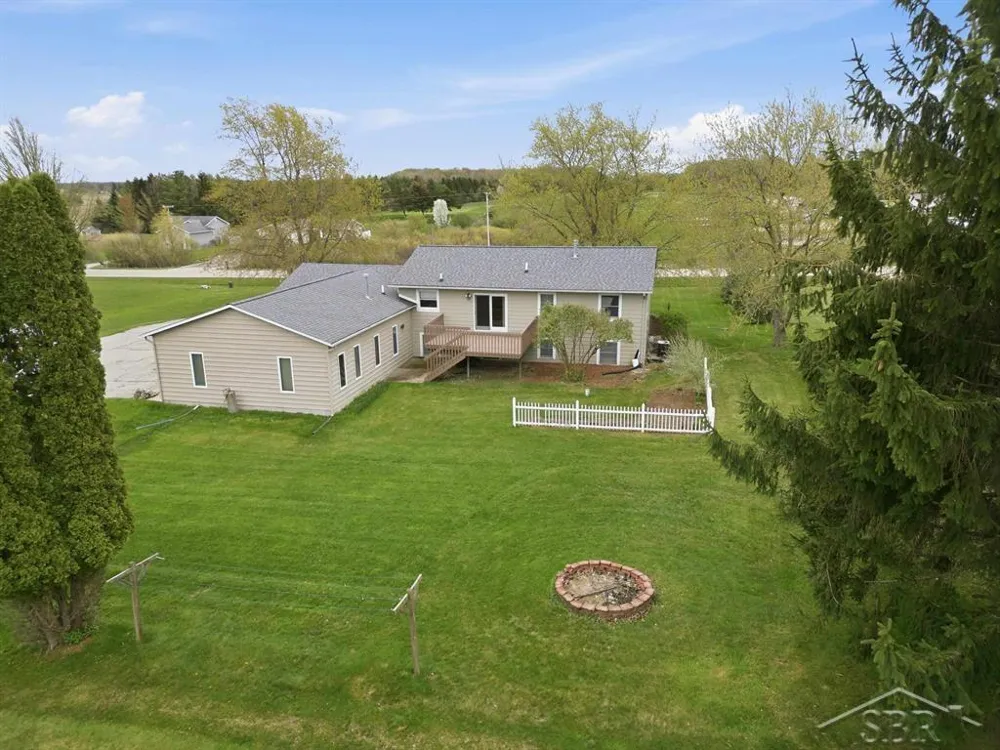 4469 E Millbrook Road Union Charter Township, MI 48858